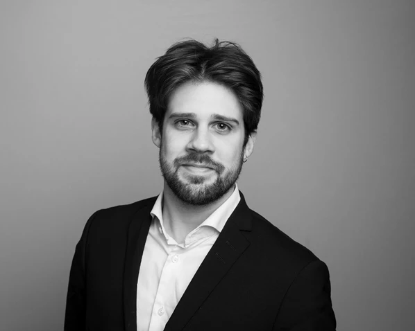 Oliver Selheim, Eiendomsmeglerfullmektig